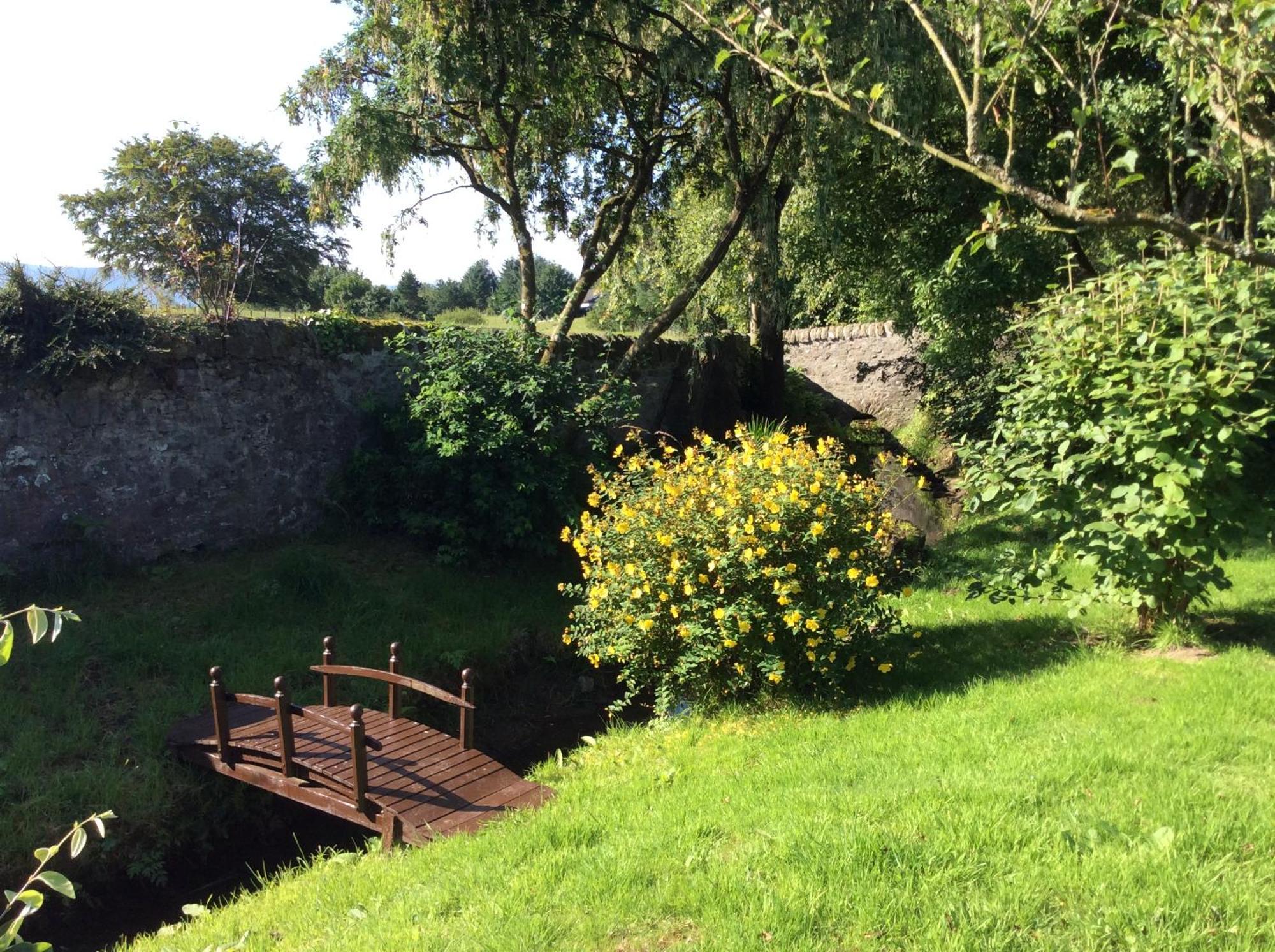 Garden For Two Doune